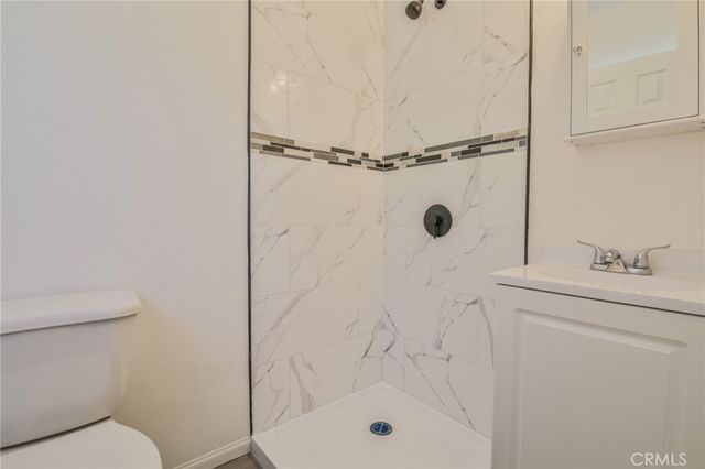 8511 Maie, Los Angeles, CA 90001
