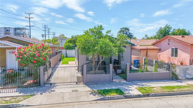 8511 Maie, Los Angeles, CA 90001