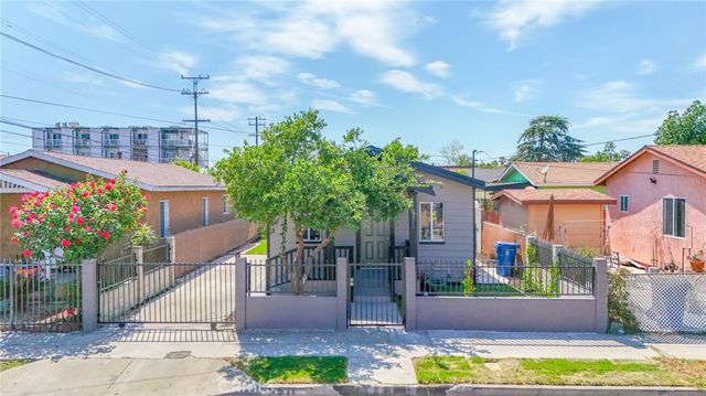 8511 Maie, Los Angeles, CA 90001