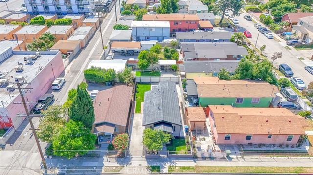 8511 Maie, Los Angeles, CA 90001