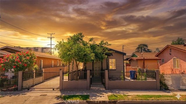 8511 Maie, Los Angeles, CA 90001