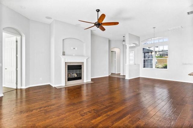 5565 BOUNTY CIRCLE, Tavares, FL 32778