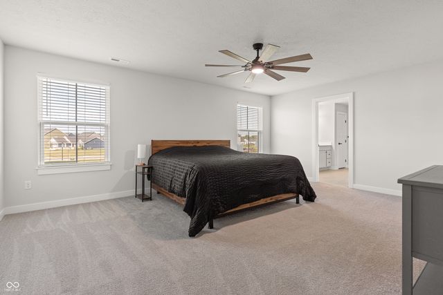 250 McNair Road, Whiteland, IN 46184