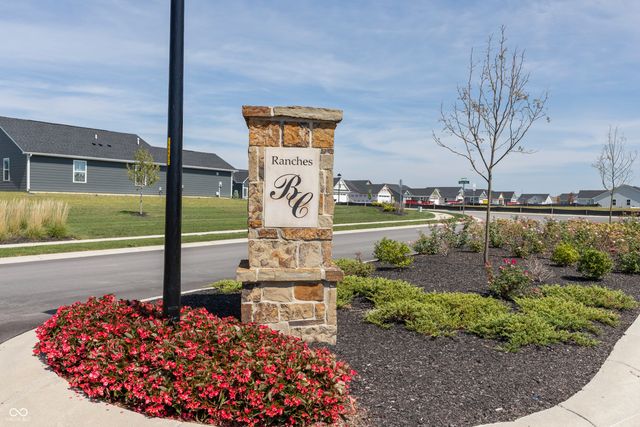 250 McNair Road, Whiteland, IN 46184
