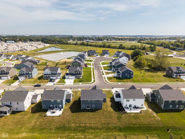 250 McNair Road, Whiteland, IN 46184
