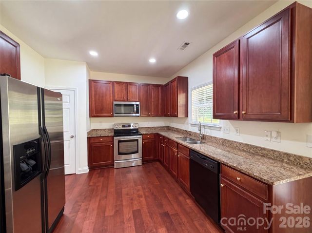 10050 Montrose Drive NW, Charlotte, NC 28269