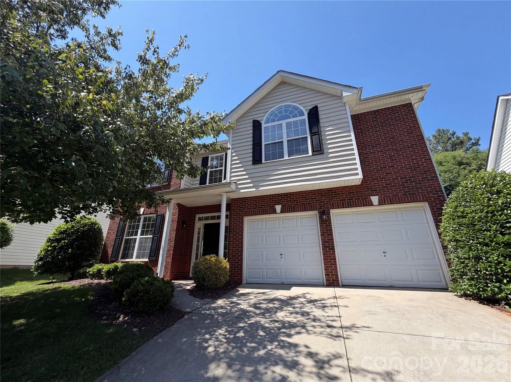 10050 Montrose Drive NW, Charlotte, NC 28269