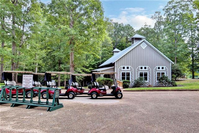9120 Three Bushel DR, Toano, VA 23168