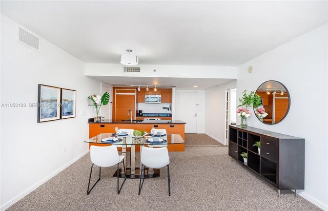 50 Biscayne Blvd 4104, Miami, FL 33132