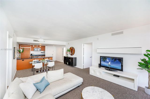 50 Biscayne Blvd 4104, Miami, FL 33132