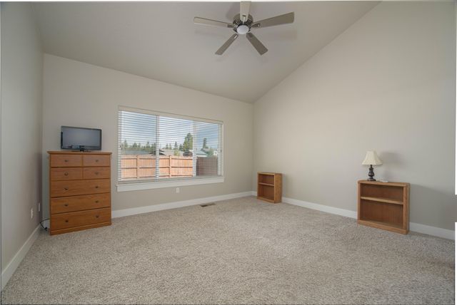 16662 Cabin Lake Lane, La Pine, OR 97739