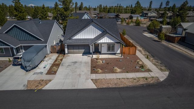 16662 Cabin Lake Lane, La Pine, OR 97739