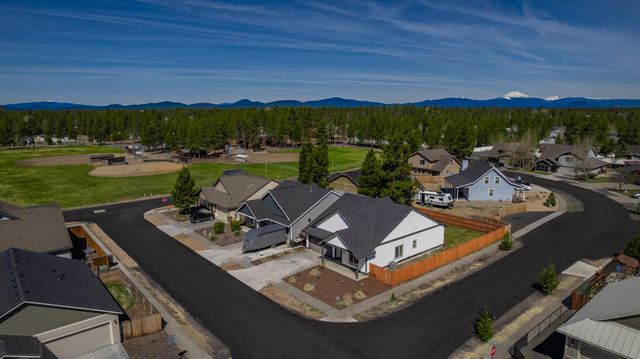 16662 Cabin Lake Lane, La Pine, OR 97739