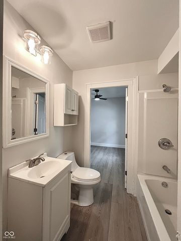 946 N Somerset Avenue, Indianapolis, IN 46222