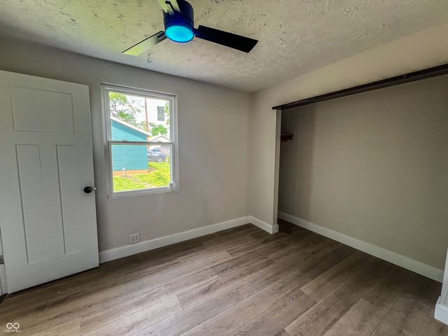 946 N Somerset Avenue, Indianapolis, IN 46222