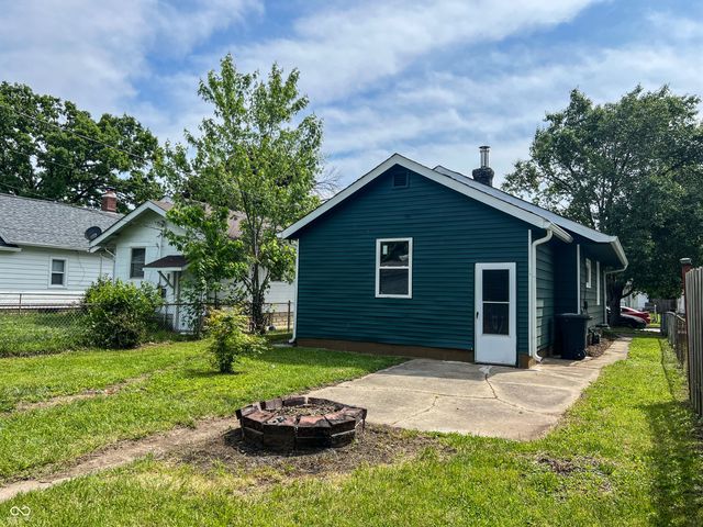 946 N Somerset Avenue, Indianapolis, IN 46222