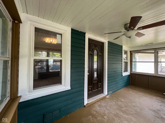 946 N Somerset Avenue, Indianapolis, IN 46222