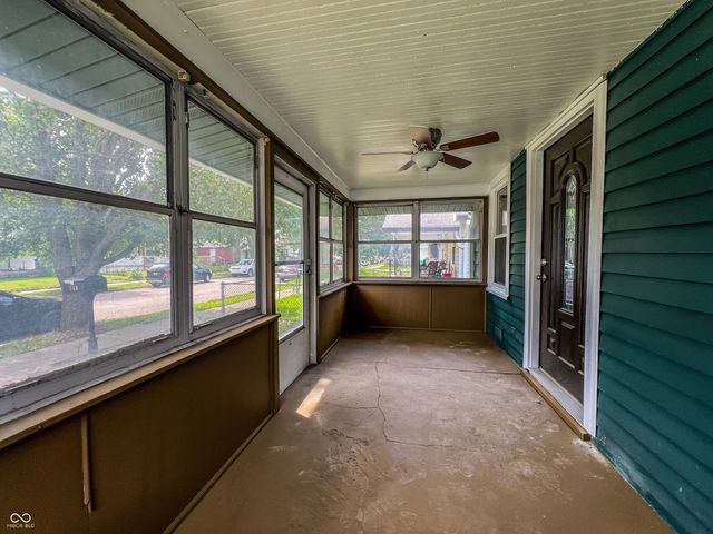 946 N Somerset Avenue, Indianapolis, IN 46222