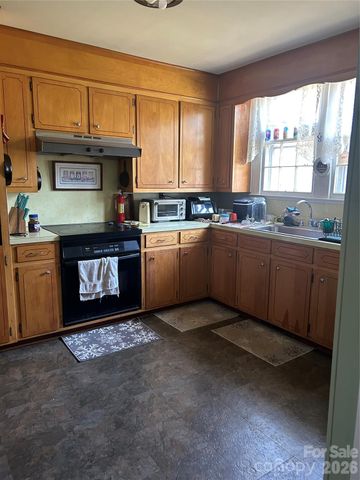 703 N 4th Street, Albemarle, NC 28001