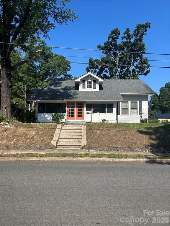 703 N 4th Street, Albemarle, NC 28001