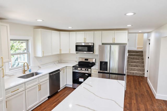 2532 St Rt 28, Goshen Twp, OH 45162