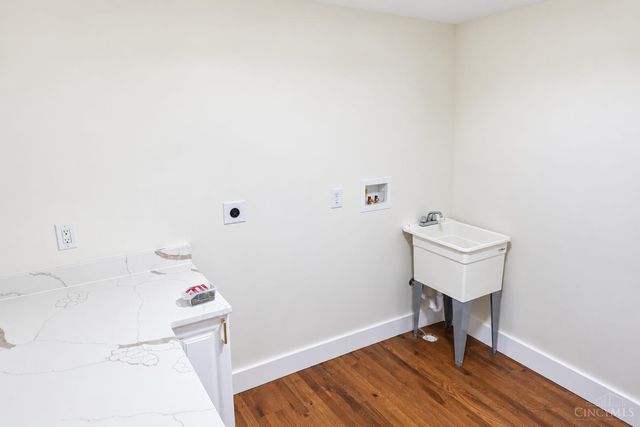 2532 St Rt 28, Goshen Twp, OH 45162