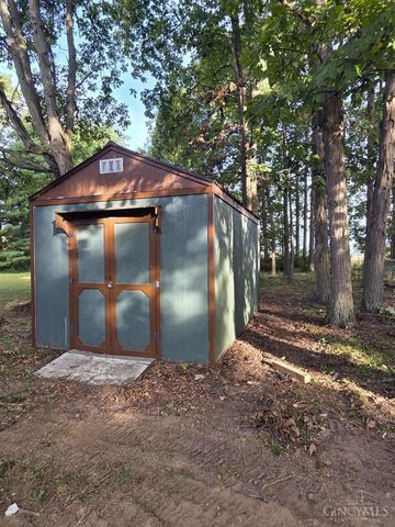 2532 St Rt 28, Goshen Twp, OH 45162