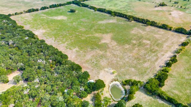 18025 County Road 4052, Kemp, TX 75143