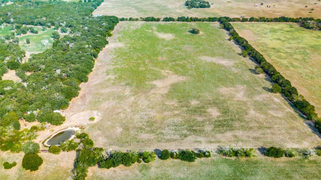 18025 County Road 4052, Kemp, TX 75143