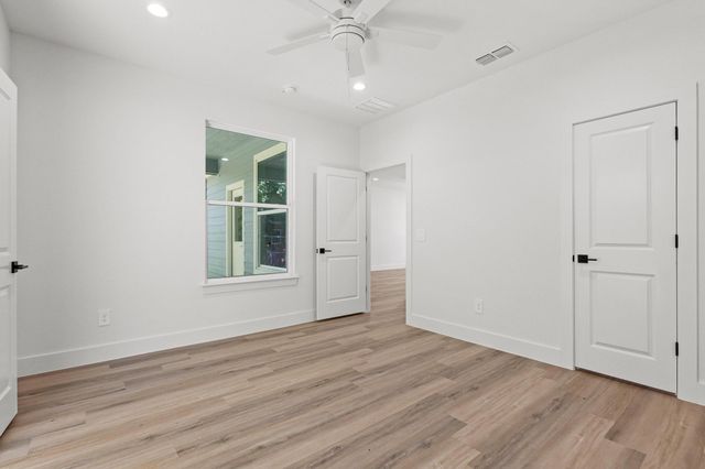 516 Florence, Denison, TX 75020