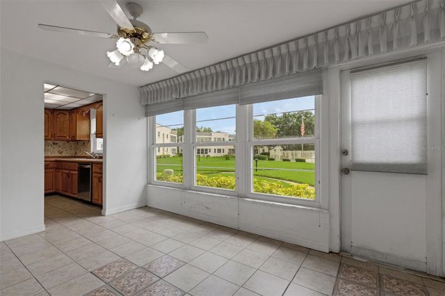 114 FERNWOOD CIRCLE 114, Seminole, FL 33777