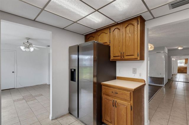114 FERNWOOD CIRCLE 114, Seminole, FL 33777
