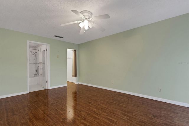 114 FERNWOOD CIRCLE 114, Seminole, FL 33777