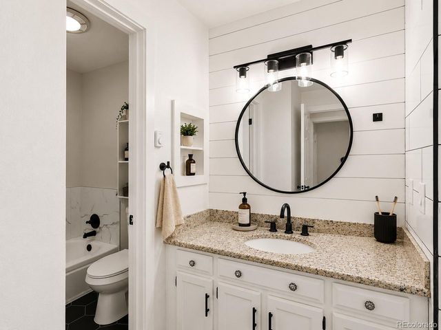 4062 S Atchison Way 302, Aurora, CO 80014