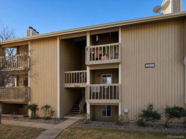 4062 S Atchison Way 302, Aurora, CO 80014