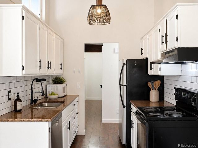 4062 S Atchison Way 302, Aurora, CO 80014