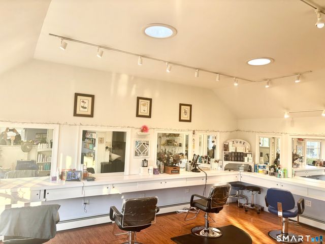 604 Middle Turnpike East, Manchester, CT 06040