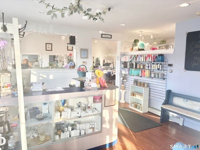 604 Middle Turnpike East, Manchester, CT 06040