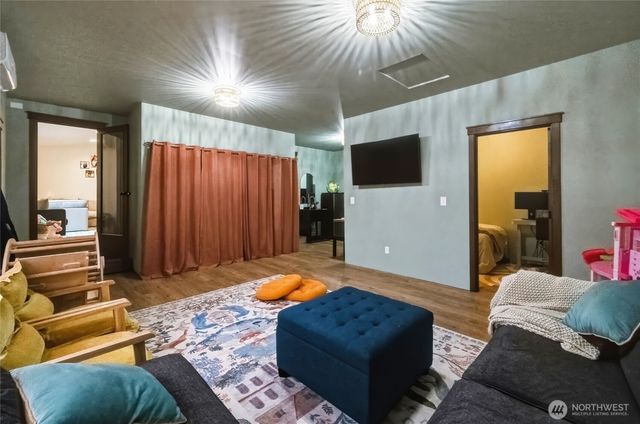 8679 Depot Road, Lynden, WA 98264