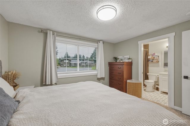 8679 Depot Road, Lynden, WA 98264