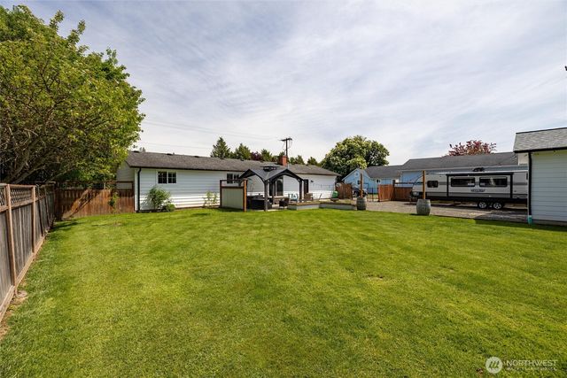 8679 Depot Road, Lynden, WA 98264