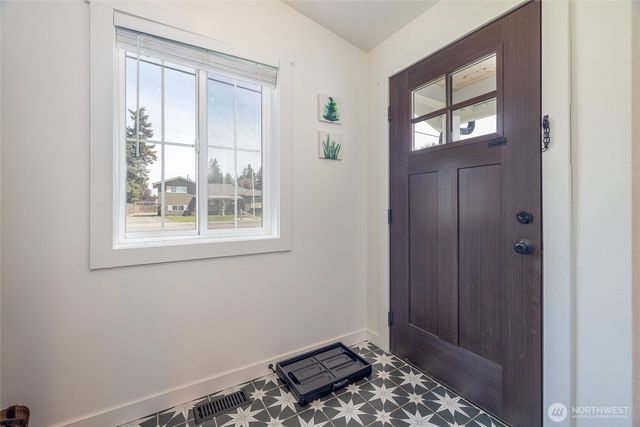8679 Depot Road, Lynden, WA 98264