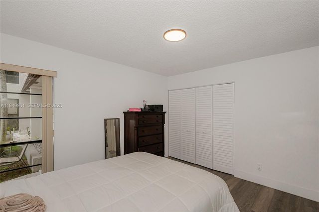 1501 NW 90th Way 1501, Pembroke Pines, FL 33024