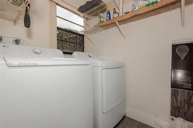 1501 NW 90th Way 1501, Pembroke Pines, FL 33024