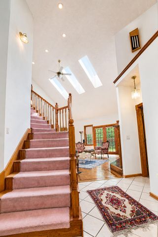 643 N 50 W, Valparaiso, IN 46385