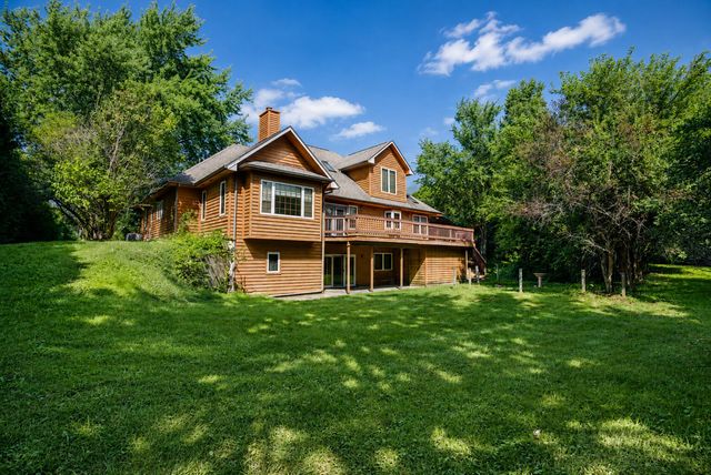 643 N 50 W, Valparaiso, IN 46385