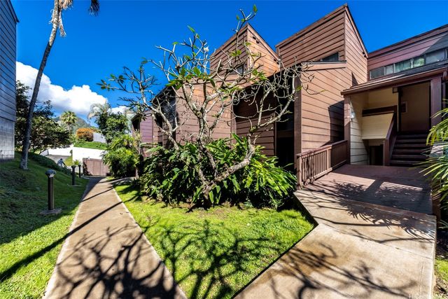 51-636 Kamehameha Highway 115, Kaaawa, HI 96730