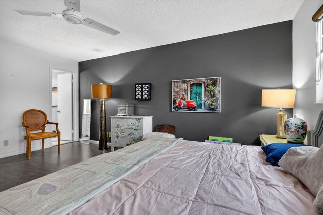 330 NE 26th Avenue 4030, Boynton Beach, FL 33435