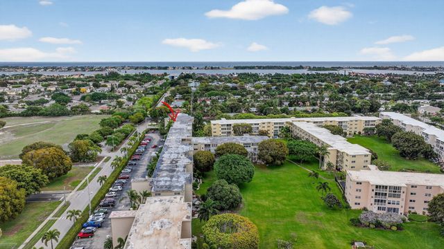 330 NE 26th Avenue 4030, Boynton Beach, FL 33435