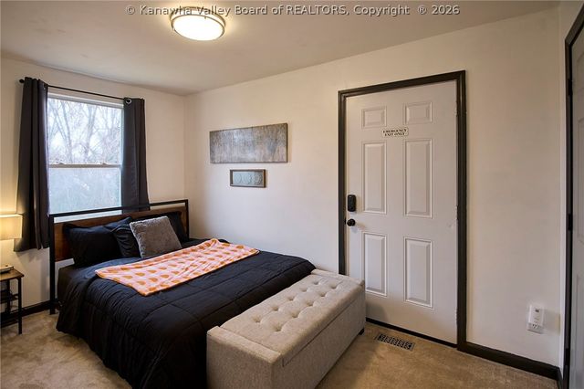 206 Henson Avenue, South Charleston, WV 25303